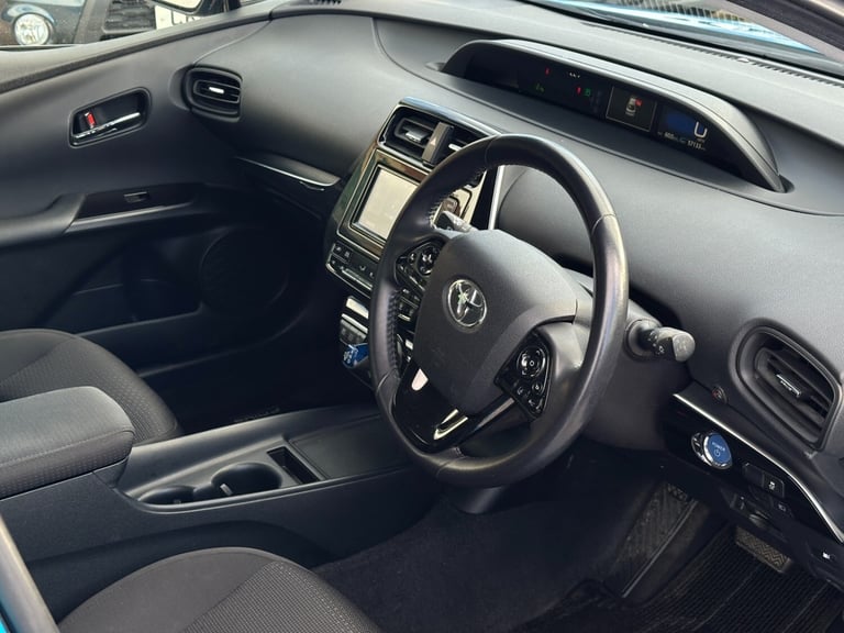 2019 TOYOTA PRIUS 1.8L Petrol Hybrid Electric Euro 6 Automatic 5 Seater 5 Doors