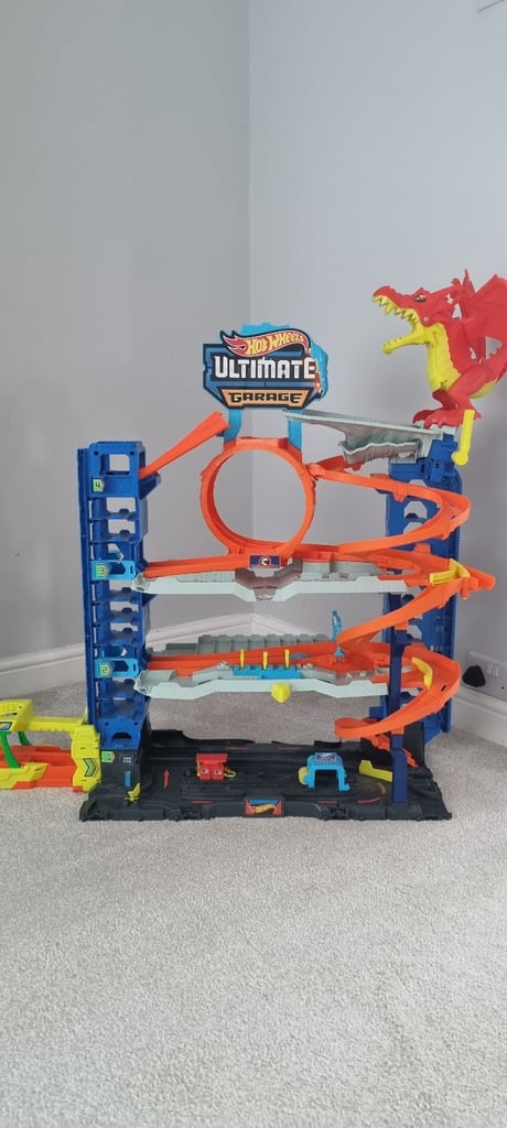 image for Hot wheels ultimate garage