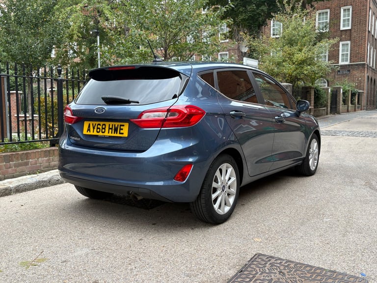 image for Ford, FIESTA, Hatchback, 2019, Manual, 998 (cc), 5 doors