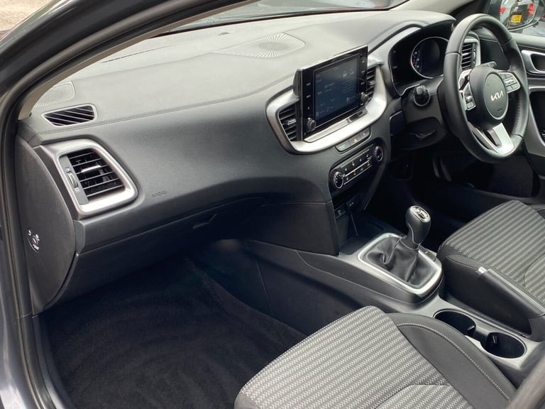 2022 Kia XCeed 1.0 T-GDi 2 SUV 5dr Petrol Manual Euro 6 (s/s) (118 bhp) HATCHBACK Petrol Manual