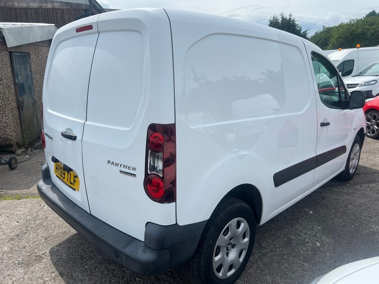 2019 Peugeot Partner 636 SE 67 Van Auto PANEL VAN Electric Automatic