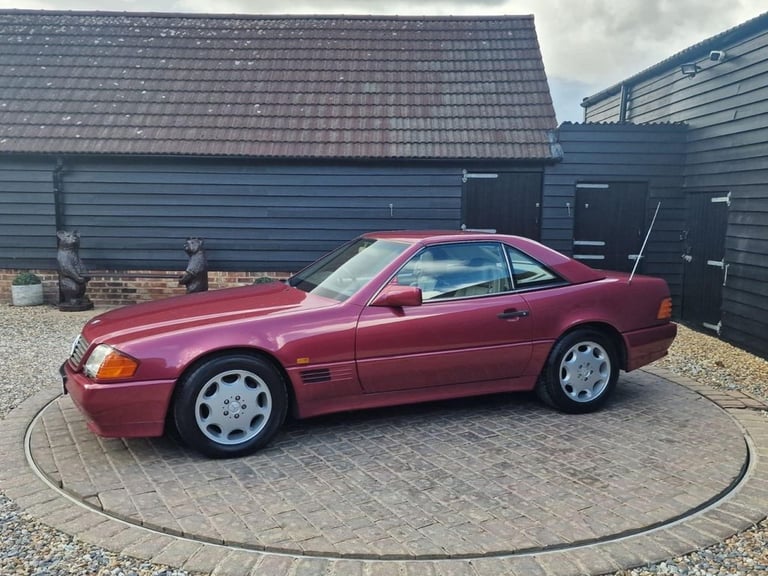1992 Mercedes-Benz SL 3l 2d  AUTO  190 BHP Convertible Petrol Automatic