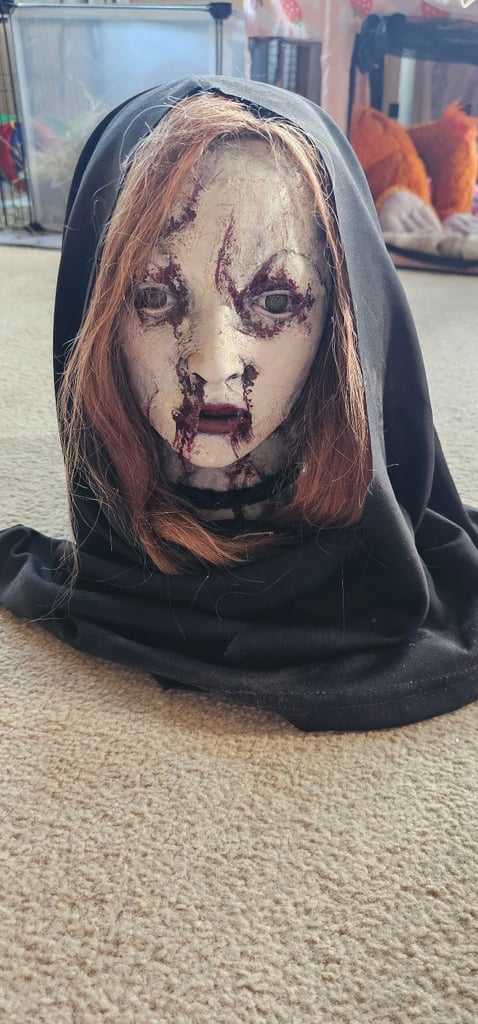 image for Severed head