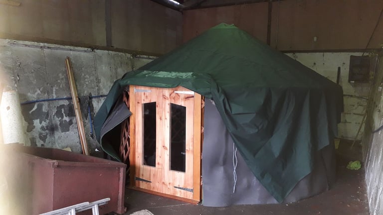 YURT 12 FT