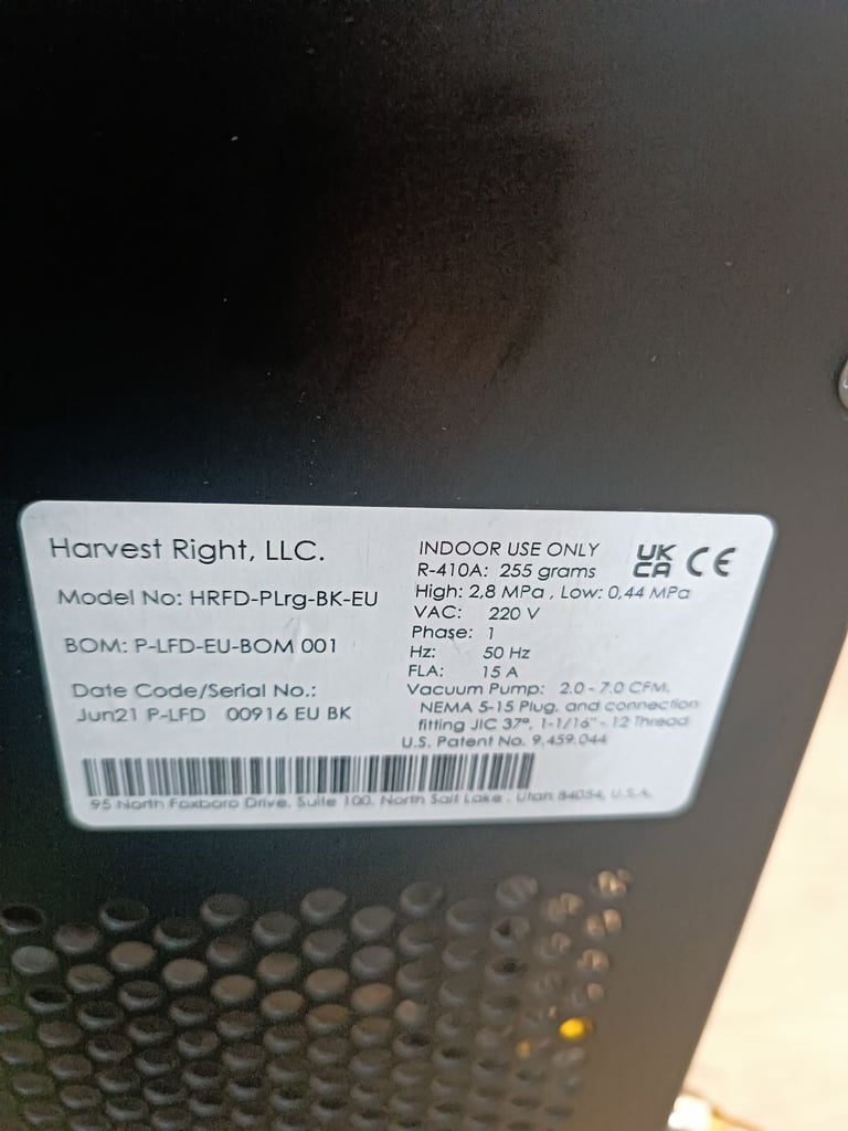 Harvest Right Medium Freeze Dryer – Home Food Preservation, Excellent Condition