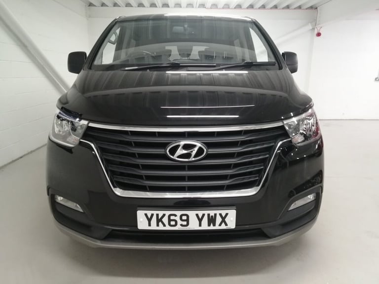 2019 69 HYUNDAI I800 2.5 CRDI SE NAV MPV 5DR DIESEL MANUAL EURO 6 (136 PS) 9 SEA
