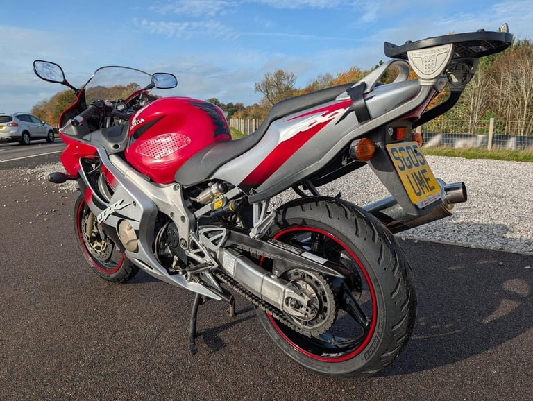 2005 Honda CBR600F