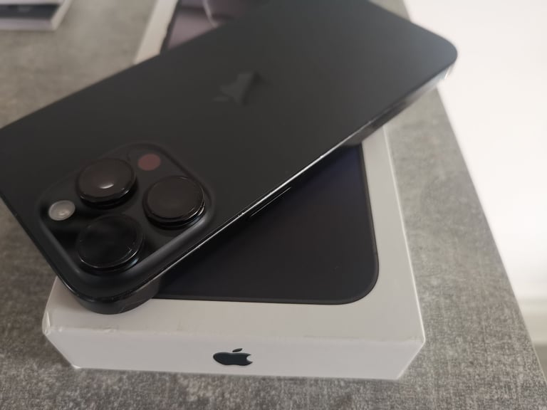 IPhone 16 Pro max 256gb unlocked