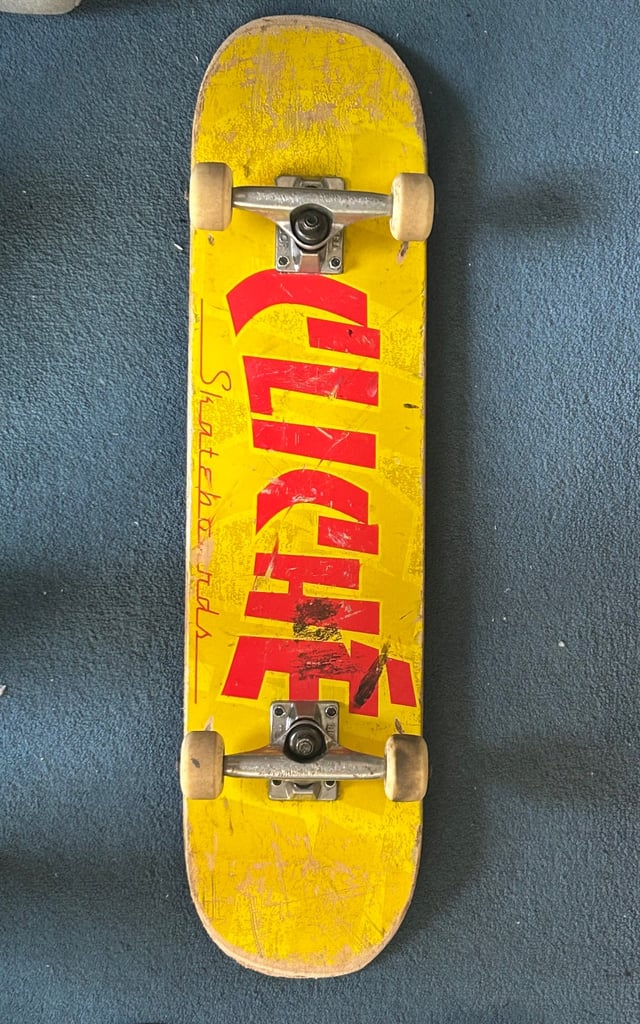 image for Cliche skateboard 
