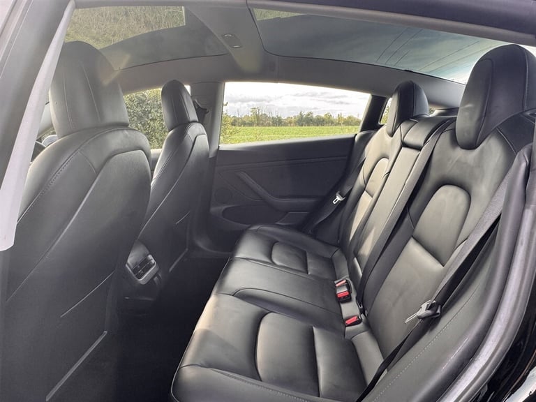 2022 Tesla Model 3 RWD 4dr Auto Saloon ELECTRIC Automatic