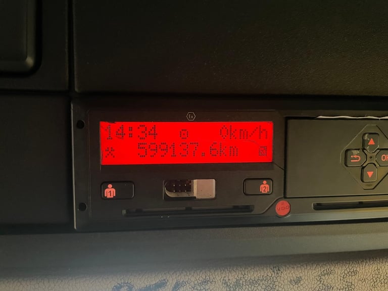 DAF CF290 *EURO 6*, 6X2 26 TONNE INSULATED FRIDGE/FREEZER – 2016 – PJ65 YJR