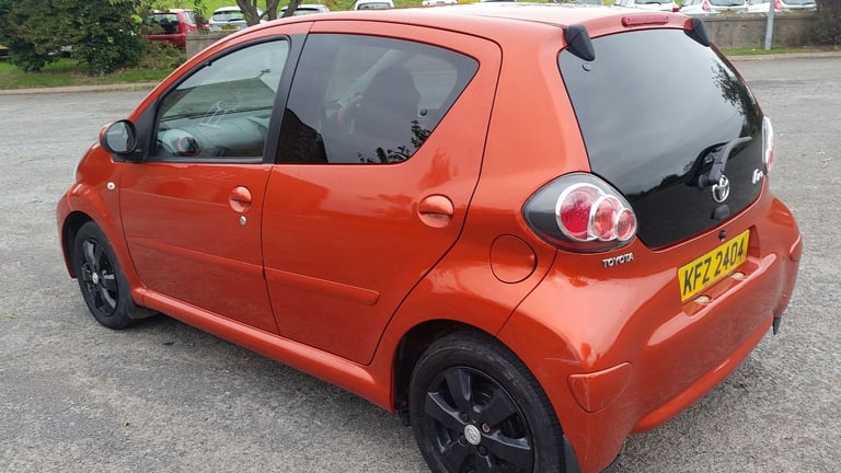 *!*BARGAIN*!* 2012 Toyota Aygo 1 Litre **FULL YEARS MOT** **£20 road tax** C1 107
