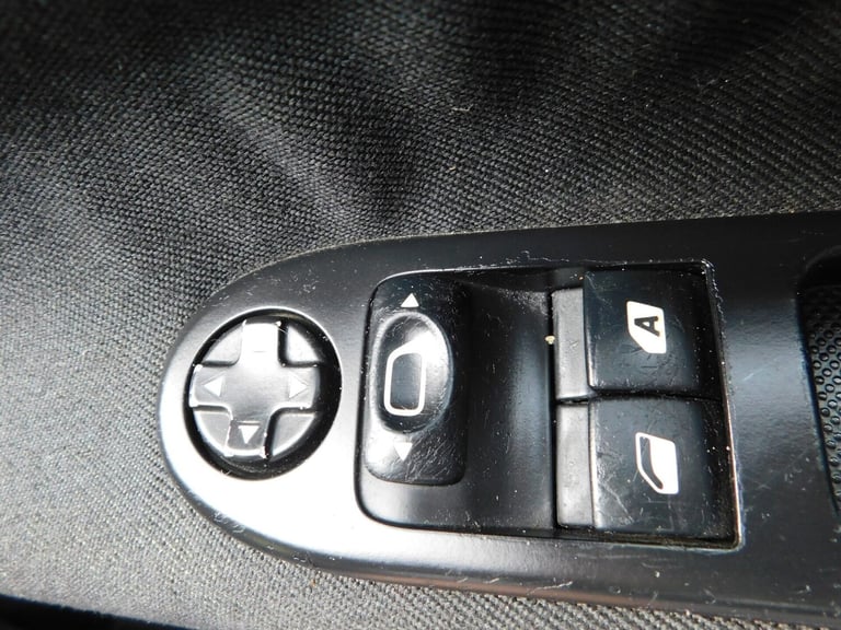 2011 Peugeot 207 1.4 HDi Active 5dr HATCHBACK DIESEL Manual