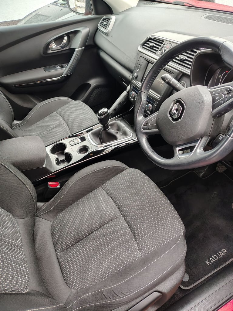 Renault, KADJAR, Hatchback, 2017, Manual, 1461 (cc), 5 doors