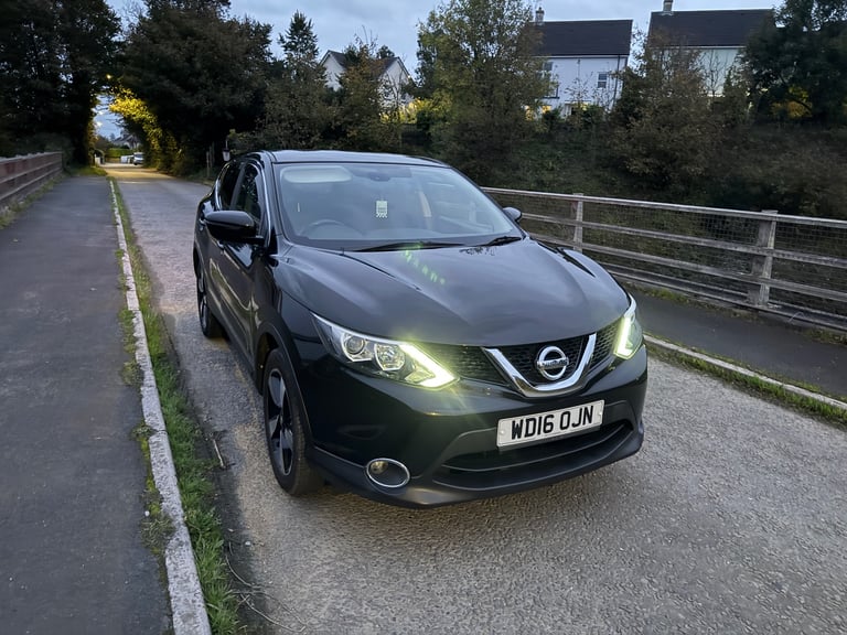 image for Nissan, QASHQAI, Hatchback, 2016, Manual, 1461 (cc), 5 doors