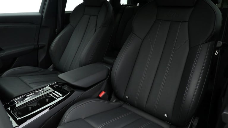 2024 Audi Q6 e-tron 100kWh S line SUV 5dr Electric Auto quattro (388 ps) SUV Electric Automatic