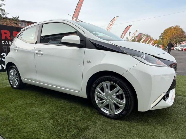 2015 Toyota AYGO 1.0 VVT-i x-pression x-wave 5dr Petrol Manual Euro 5 Euro 5 (68 ps) HATCHBACK Pe...