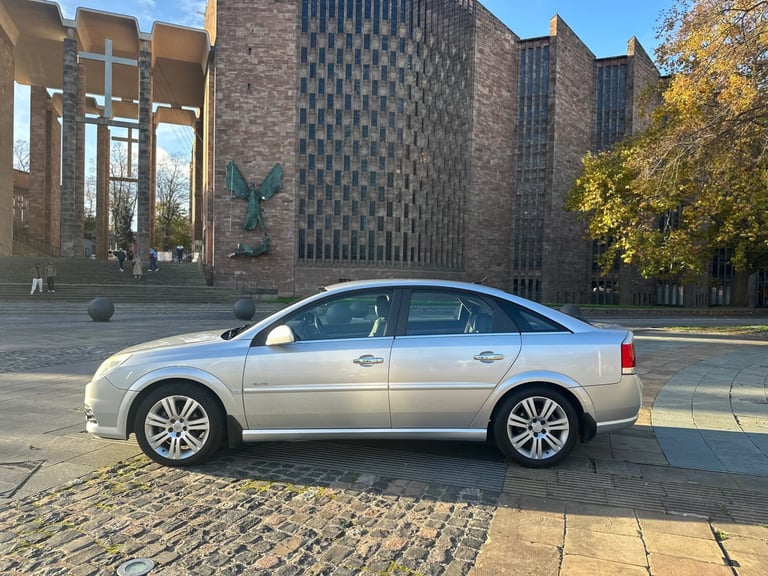 2009 Vauxhall Vectra 1.9 CDTi 16v Elite 5dr HATCHBACK Diesel Automatic