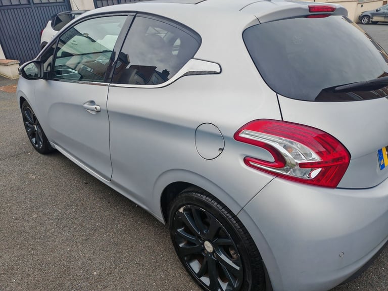 Rare chance to own a limited edition ICE Velvet 208