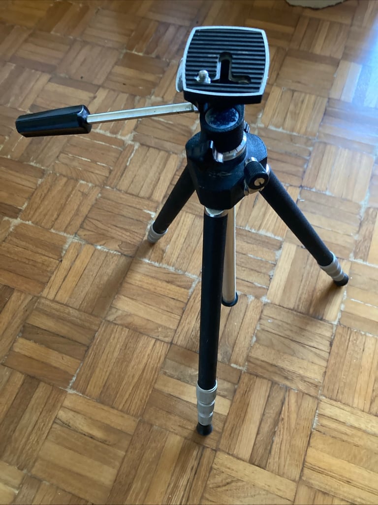 Minette Camera Tripod