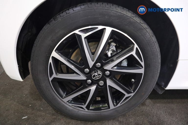 2023 Toyota Yaris 1.5 Hybrid Design 5dr CVT Hatchback Hybrid Automatic