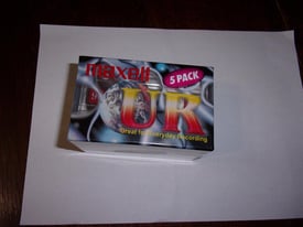 Maxell UR 90 Blank Recording Cassette Tapes 5 Pack. New.