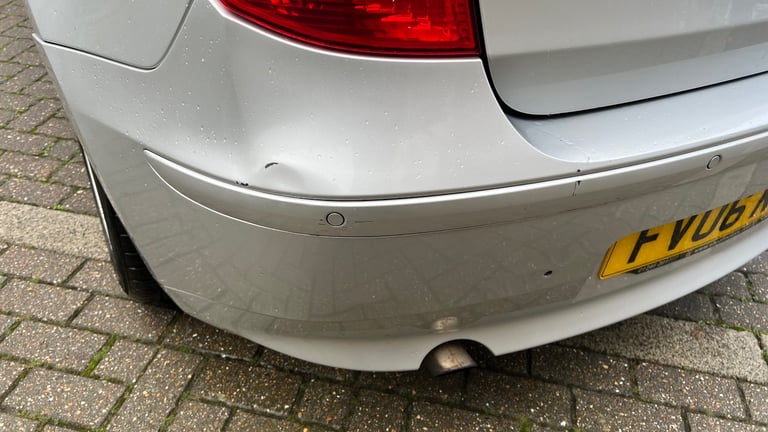 BMW, 1 SERIES, Hatchback, 2006, Semi-Auto, 1995 (cc), 5 doors