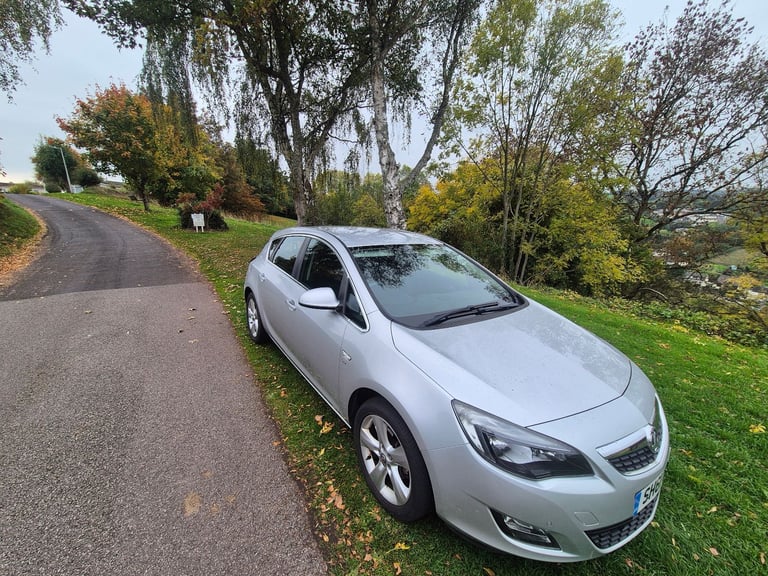 Vauxhall, ASTRA, Hatchback, 2011, Manual, 1398 (cc), 5 doors
