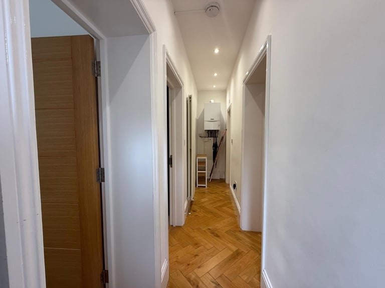 3 BED FLAT AVAILABLE NOW IN ACTON