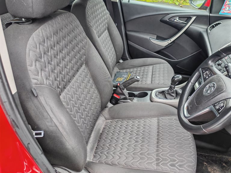 Vauxhall, ASTRA, Hatchback, 2013, Manual, 1398 (cc), 5 doors