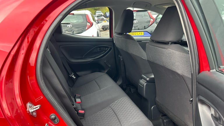 2022 Toyota Yaris 1.5 Hybrid Icon 5dr CVT HATCHBACK PETROL/ELECTRIC Automatic