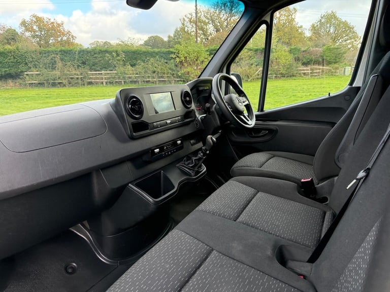 2022 Mercedes-Benz Sprinter 2.0 315 CDI Premium FWD L2 H2 Euro 6 (s/s) 5dr PANEL VAN Diesel Manual