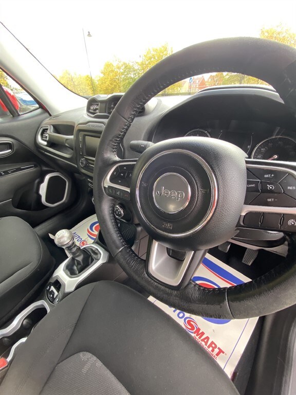 2016 Jeep Renegade LONGITUDE Estate Petrol Manual