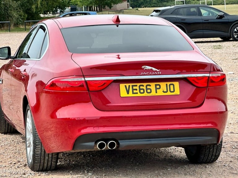 2017 Jaguar XF 2.0d Prestige Auto Euro 6 (s/s) 4dr Saloon Diesel Automatic