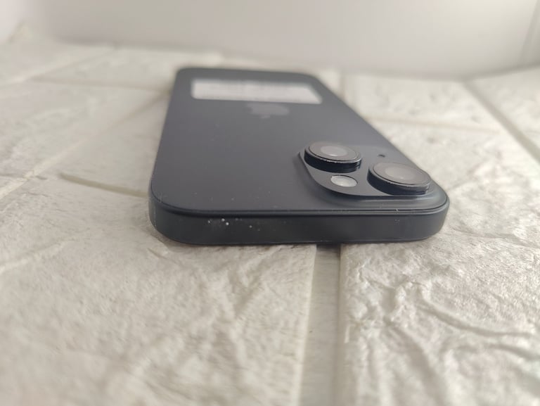 Apple iPhone 15 - 128GB - Black - Good Condition