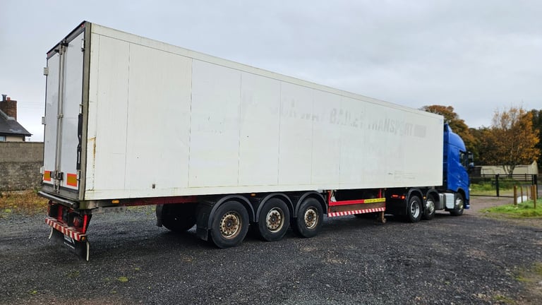 Schmitz Box Trailer