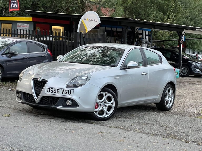 2016 Alfa Romeo Giulietta 1.6 JTDM-2 Super Euro 6 (s/s) 5dr HATCHBACK Diesel Manual