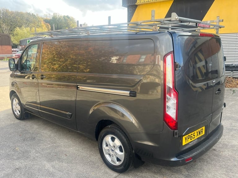 2015 Ford Transit Custom 2.2 TDCi 290 Limited Panel Van 5dr Diesel Manual L2 H1 (186 g/km, 123 bh...