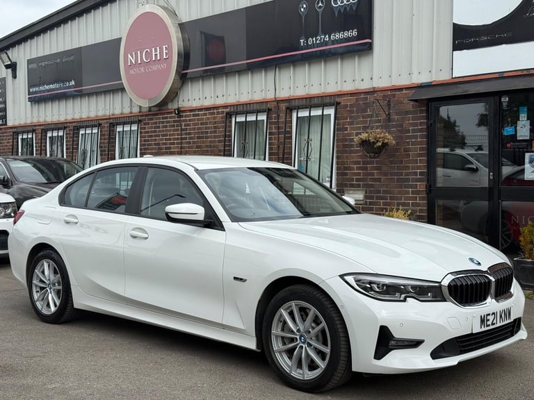 2021 BMW 3 Series 2.0 330e 12kWh SE Pro Auto Euro 6 (s/s) 4dr SALOON Petrol/Electric Hybrid Autom...