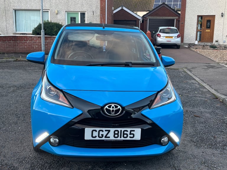 Toyota, AYGO, Hatchback, 2016, Manual, 998 (cc), 5 doors