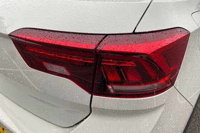 2023 Volkswagen T-Roc 1.5 TSI 2024MY R-Line Hatchback Petrol Manual