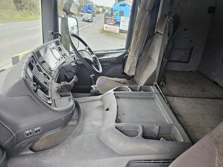 2002 SCANIA 114L 380 