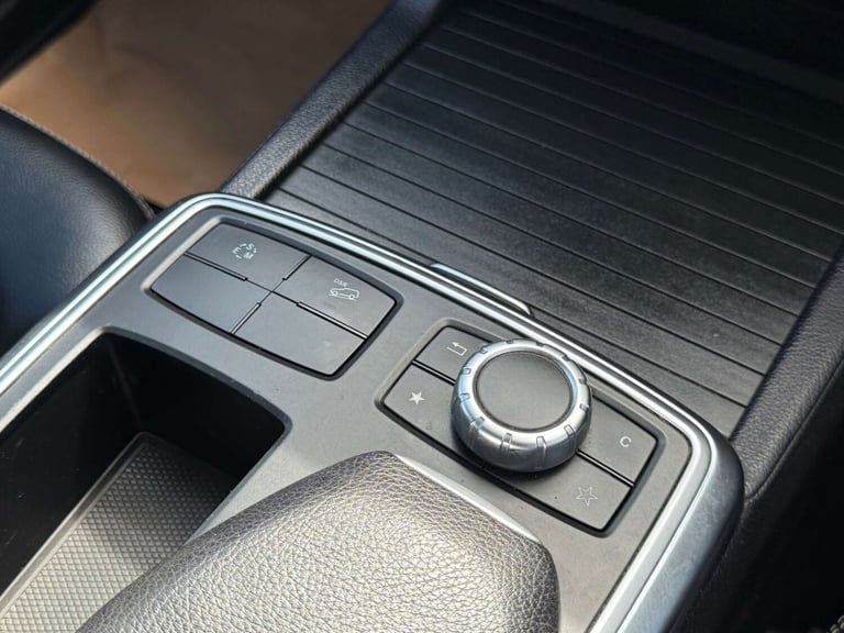 2013 Mercedes-Benz M Class 2.1 ML250 AMG Sport Bluetec Auto 4WD 5dr SUV Diesel Automatic