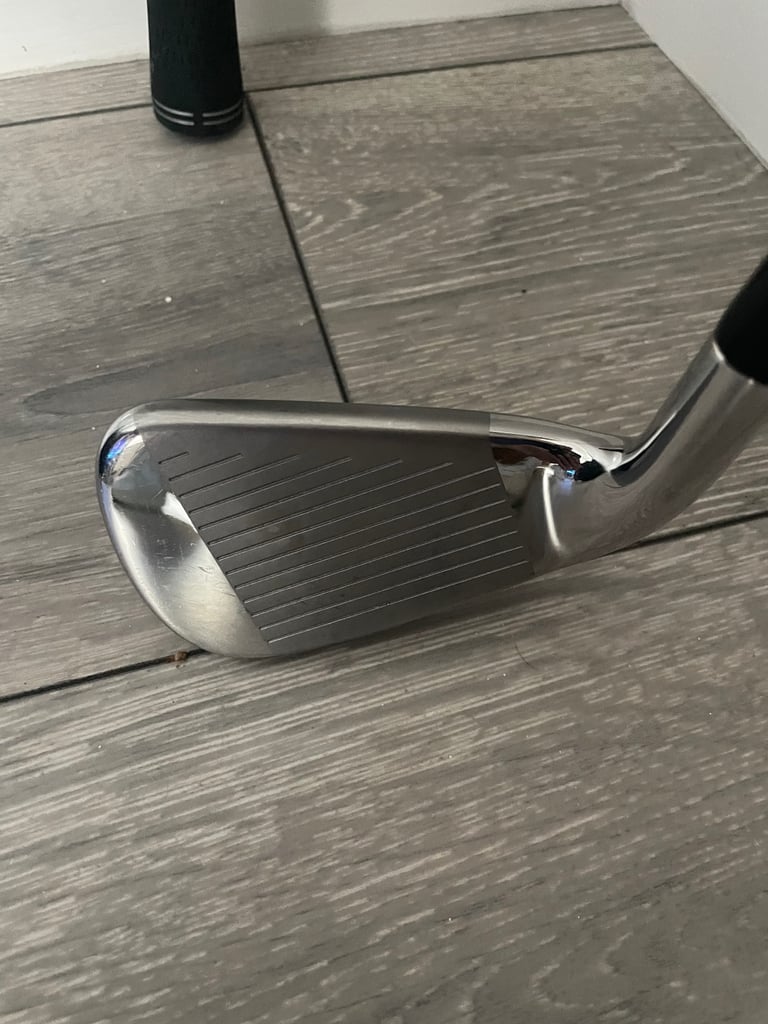 TITLIEST AP1 710 IRON SET STEEL SHAFT