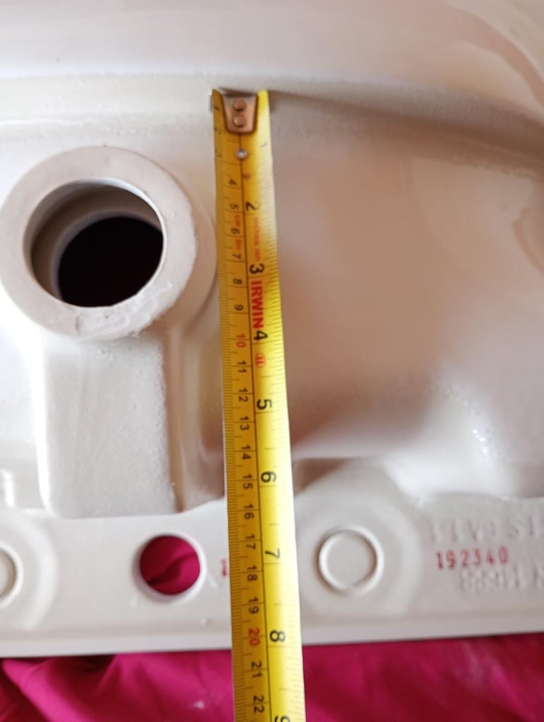 Roca DS Square bathroom sink - New in box