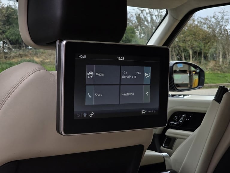 2019 Land Rover Range Rover 5.0 P525 V8 Autobiography SUV 5dr Petrol Auto 4WD Euro 6 (s/s) (525 p...