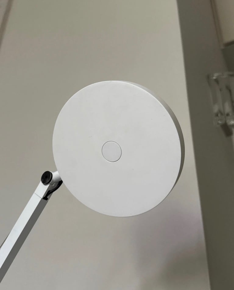 Artemide Demetra Lamp
