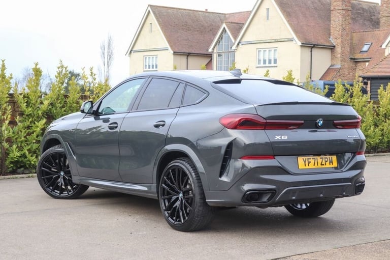 2021 BMW X6 3.0 40d MHT M Sport SUV 5dr Diesel Hybrid Auto xDrive Euro 6 (s/s) (340 ps) COUPE DIE...