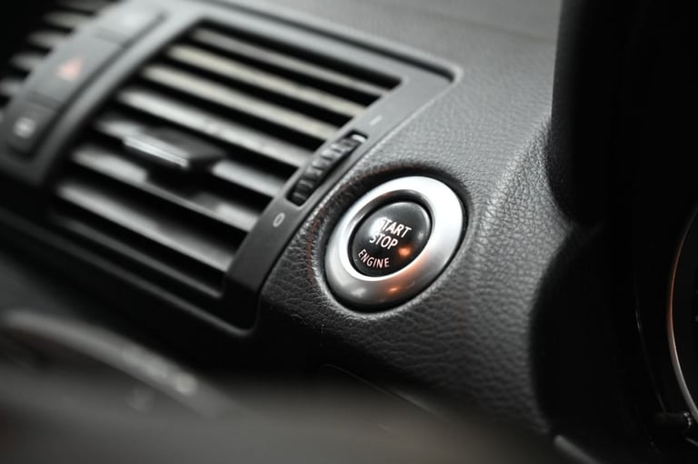 2010 BMW 1 Series 116i [2.0] Sport 5dr HATCHBACK PETROL Manual