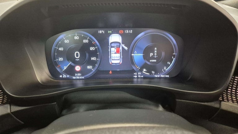 2021 Volvo XC40 1.5 T5 Recharge PHEV R DESIGN 5dr Auto Estate Plug-In Hy Automatic